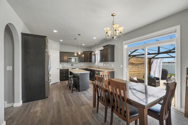 2841 TAMBOUR TRAIL, De Pere, WI 54115