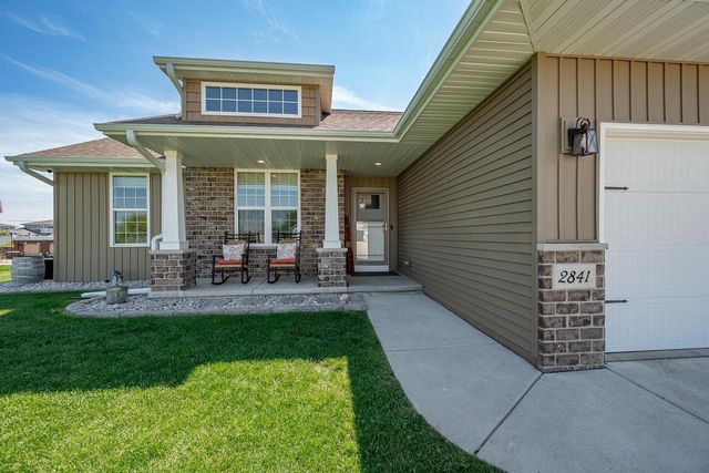 2841 TAMBOUR TRAIL, De Pere, WI 54115