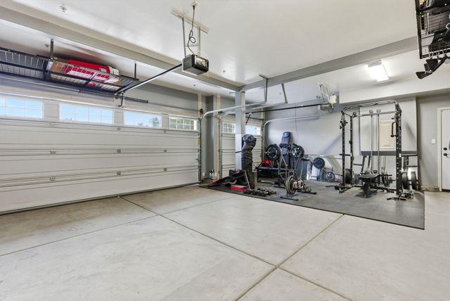 198 Nelson Street, Tulare, CA 93274