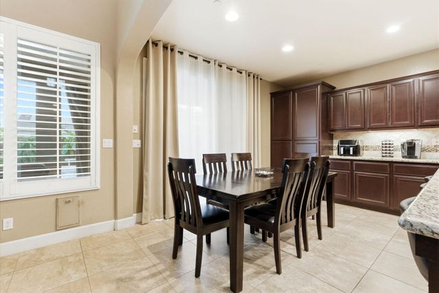 198 Nelson Street, Tulare, CA 93274