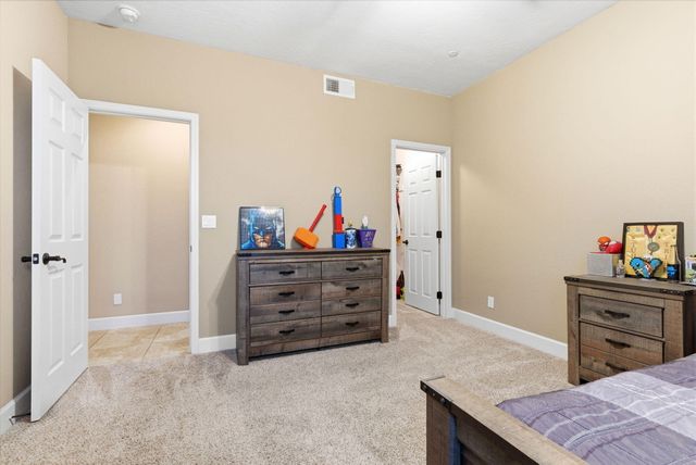 198 Nelson Street, Tulare, CA 93274