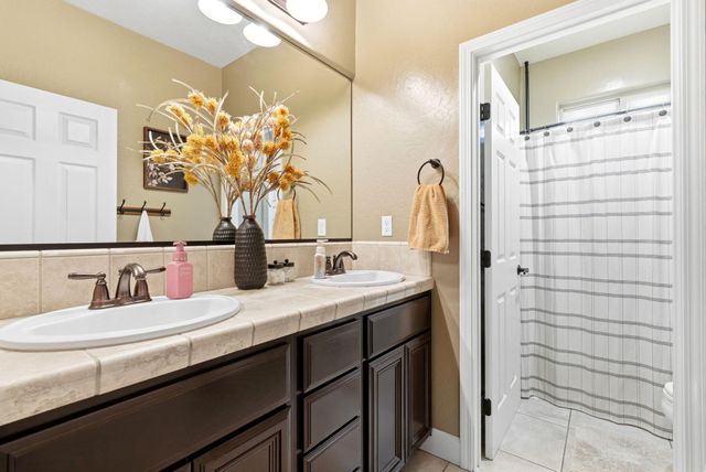 198 Nelson Street, Tulare, CA 93274