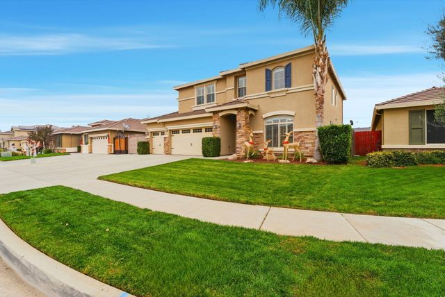 198 Nelson Street, Tulare, CA 93274