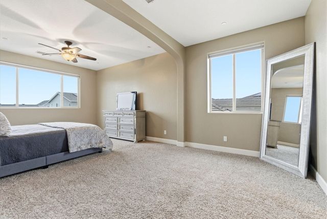 198 Nelson Street, Tulare, CA 93274