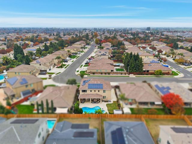 198 Nelson Street, Tulare, CA 93274