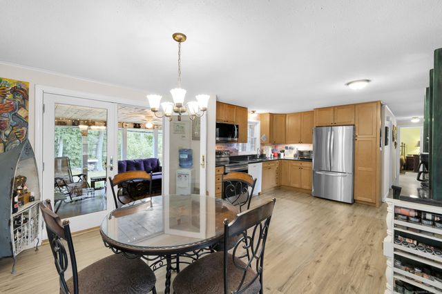 81 Briarwood Drive, Guilford, CT 06437
