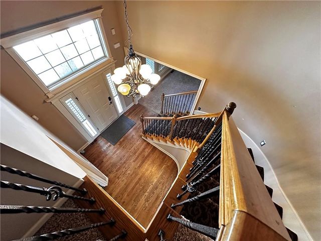 4301 SE Canter Drive, Lee's Summit, MO 64082