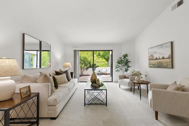 18011 Avenida Alozdra, San Diego, CA 92128