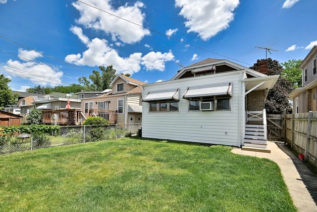 3604 N Linder Avenue, Chicago, IL 60641