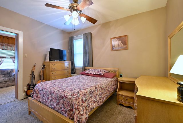 3604 N Linder Avenue, Chicago, IL 60641