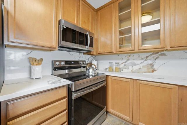 7717 Margerum Avenue 219, San Diego, CA 92120
