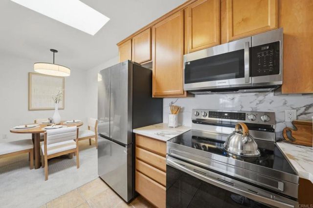 7717 Margerum Avenue 219, San Diego, CA 92120