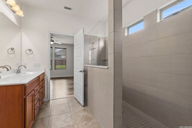 3326 PUTNAM FLDS, Converse, TX 78109