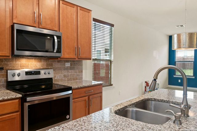 3326 PUTNAM FLDS, Converse, TX 78109