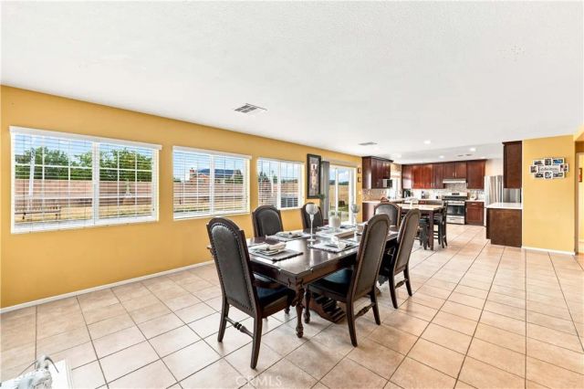 2545 Duomo, Palmdale, CA 93550