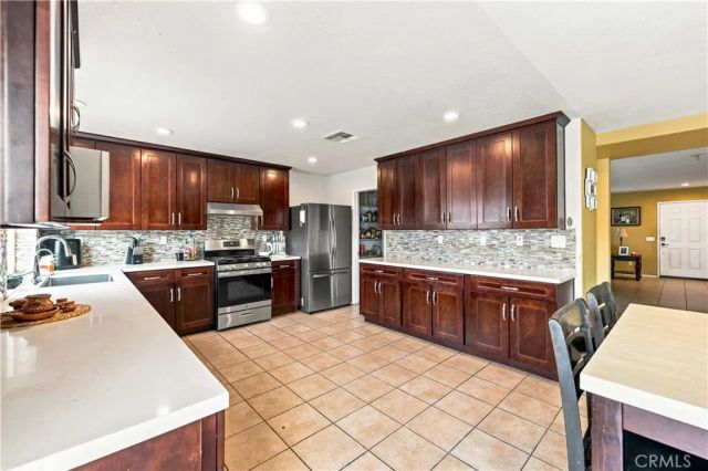 2545 Duomo, Palmdale, CA 93550