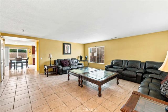 2545 Duomo, Palmdale, CA 93550