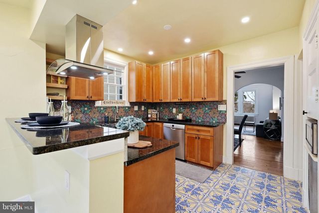 3211 VARNUM ST, Mount Rainier, MD 20712