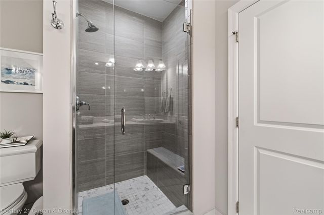 42908 Cardinal Way, Novi, MI 48375