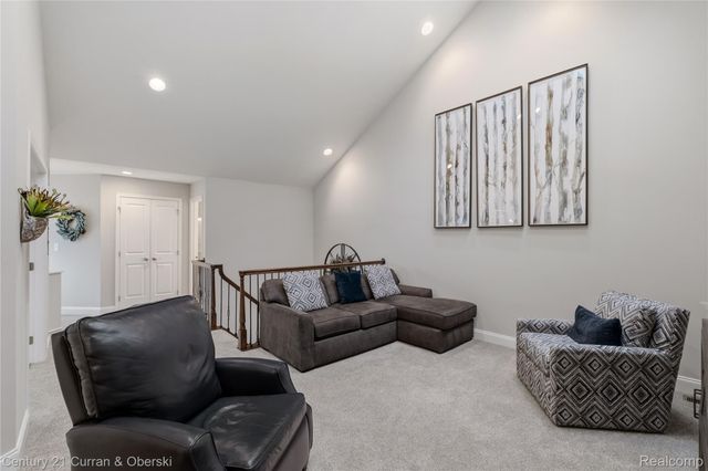 42908 Cardinal Way, Novi, MI 48375