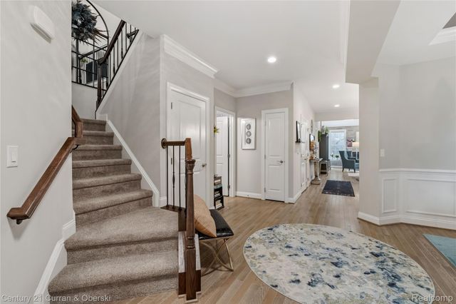 42908 Cardinal Way, Novi, MI 48375