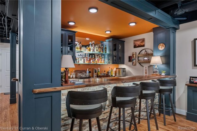 42908 Cardinal Way, Novi, MI 48375