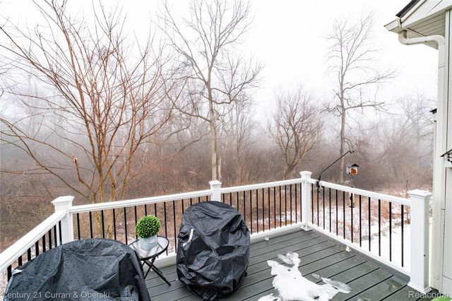 42908 Cardinal Way, Novi, MI 48375