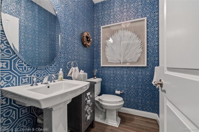 42908 Cardinal Way, Novi, MI 48375