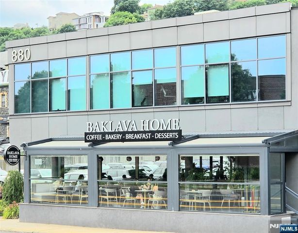 66-68 Edgewater Place A2, Edgewater, NJ 07020