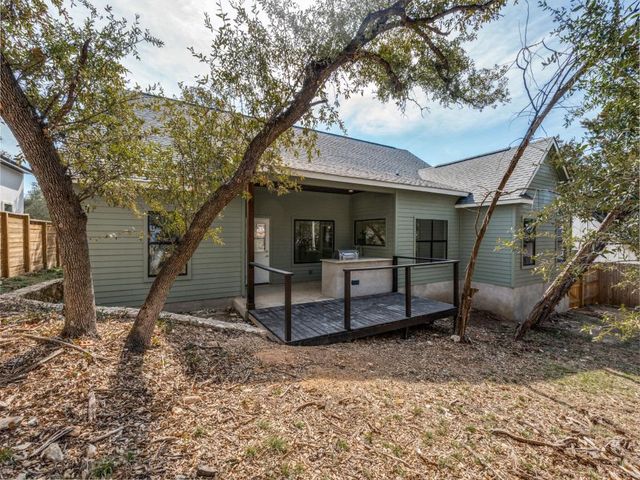 4 Senisa ST, Wimberley, TX 78676