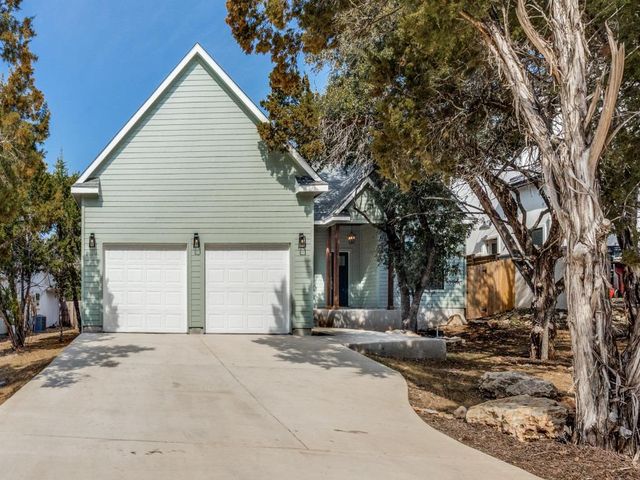 4 Senisa ST, Wimberley, TX 78676