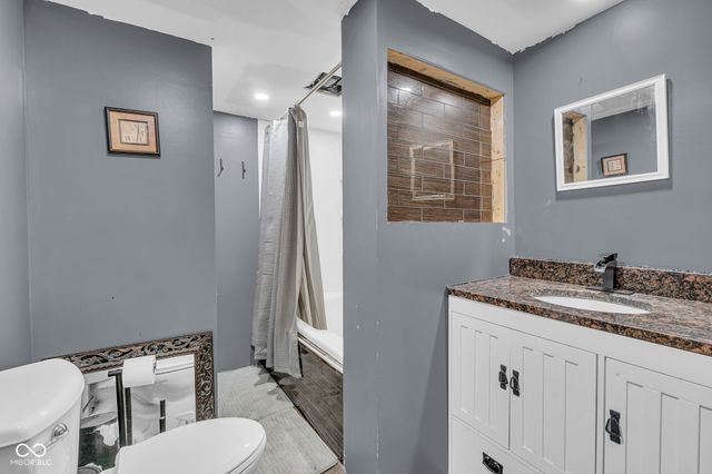 114 W Washington Street, New Richmond, IN 47967