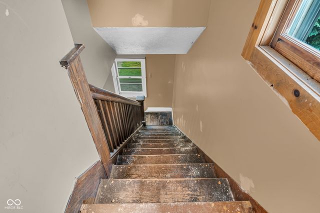 114 W Washington Street, New Richmond, IN 47967