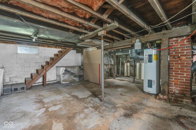 114 W Washington Street, New Richmond, IN 47967