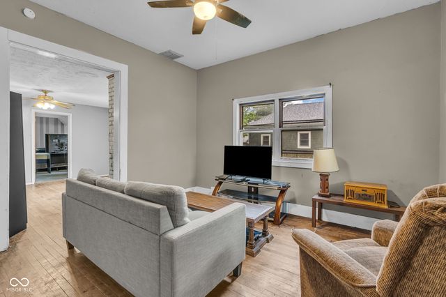 114 W Washington Street, New Richmond, IN 47967