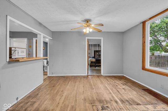 114 W Washington Street, New Richmond, IN 47967