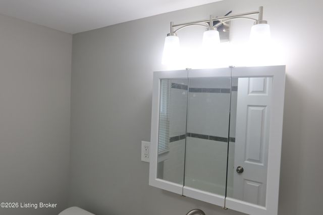 544 W Whitney Ave, Louisville, KY 40215