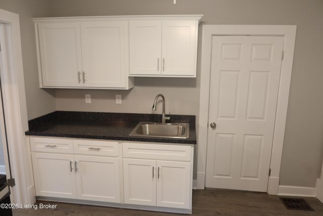544 W Whitney Ave, Louisville, KY 40215