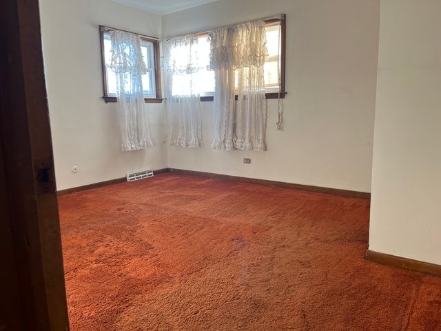 8414 Crawford Avenue, Skokie, IL 60076