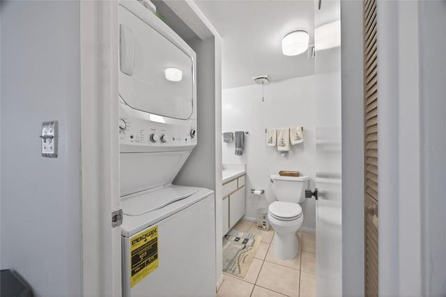 569 MIDWAY DRIVE B, Ocala, FL 34472