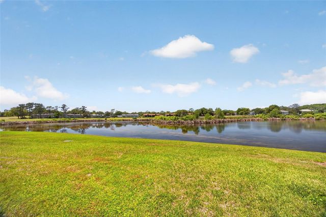 569 MIDWAY DRIVE B, Ocala, FL 34472