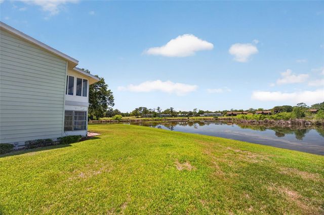 569 MIDWAY DRIVE B, Ocala, FL 34472