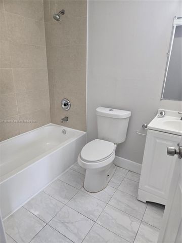 2804 SE 16th Ave 124, Homestead, FL 33035