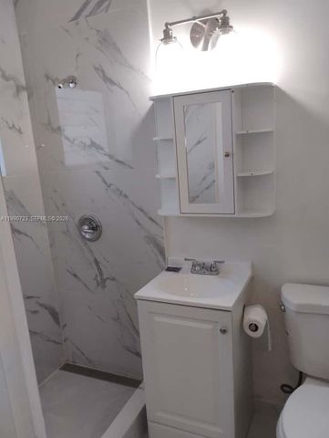 2210 NE 170th St 2220, North Miami Beach, FL 33160