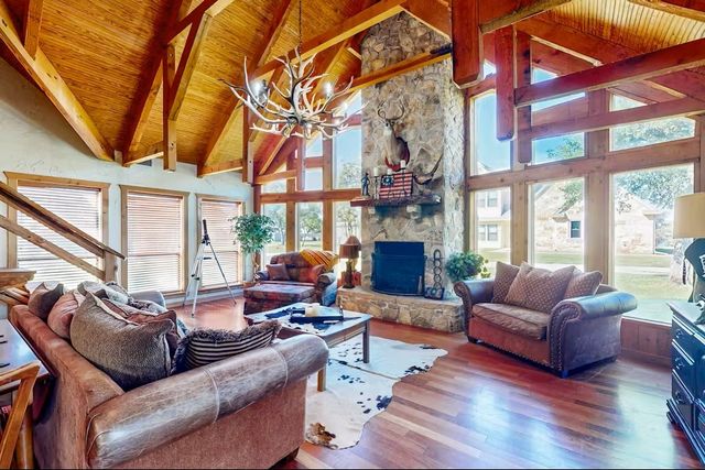 120 Live Oak Drive, Whitney, TX 76692