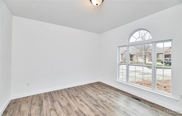 152 Canyon Creek Circle, Moscow Mills, MO 63362