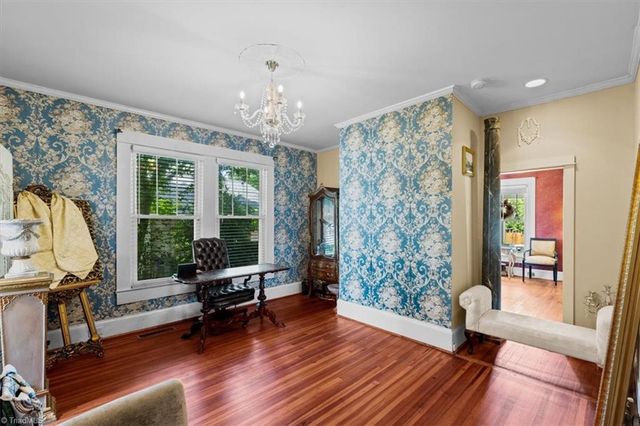 501 W 2nd Avenue, Lexington, NC 27292