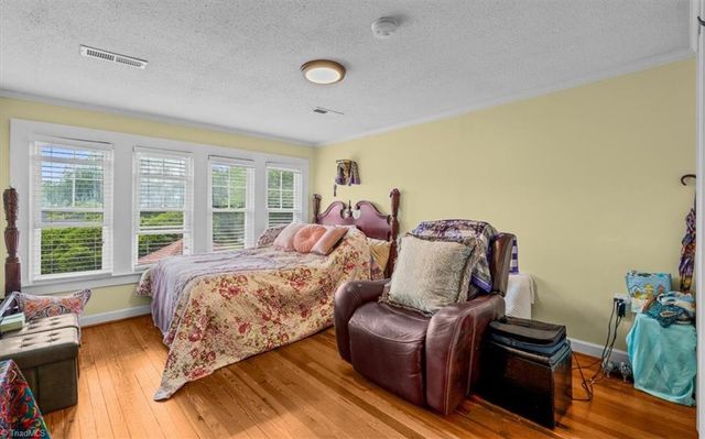 501 W 2nd Avenue, Lexington, NC 27292