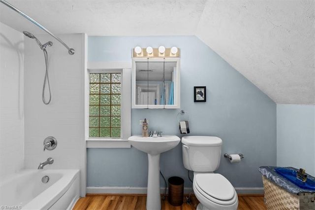 501 W 2nd Avenue, Lexington, NC 27292