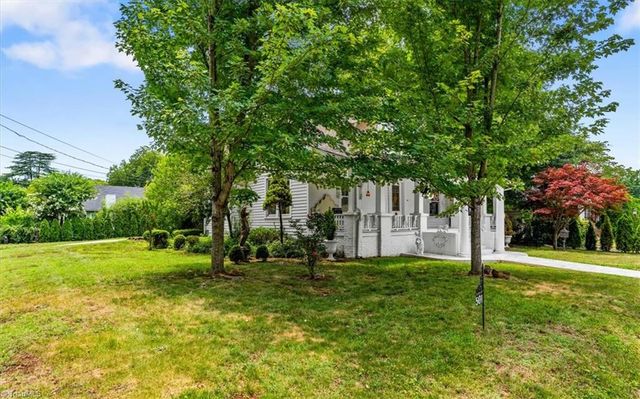 501 W 2nd Avenue, Lexington, NC 27292
